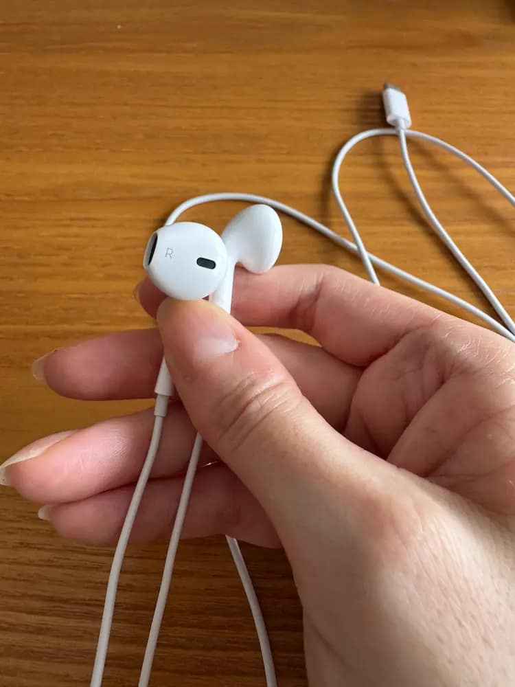 EarPodsの軽さ