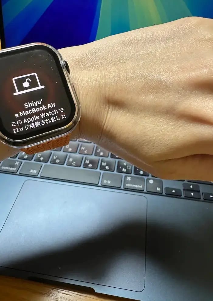 Apple WatchでMacBookを開く